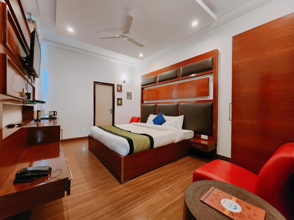 Hotel Bliss Kasauli Ngoại thất bức ảnh